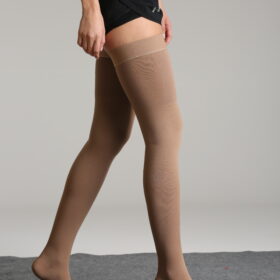 Thigh-High Varicose Socks | جوارب دوالي فوق الركبة ( فخذ )