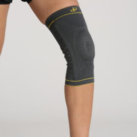 KNEE FLEXIBLE SUPPORT | حزام ركبة مرن التدعيم
